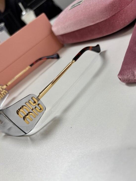 MIU MIU sunglasses main image 9